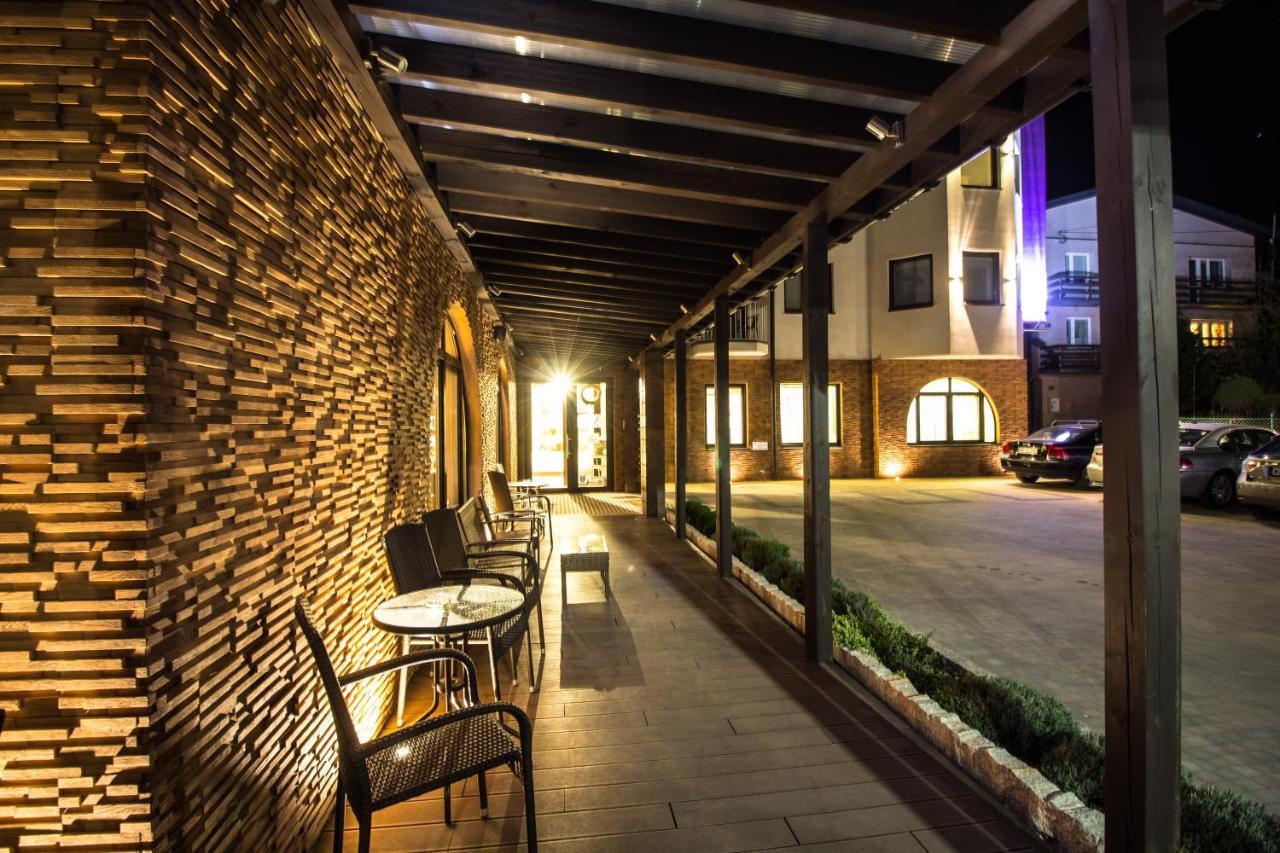 Lawendowy Zdroj Medycyna I Spa Busko-Zdrój Kültér fotó